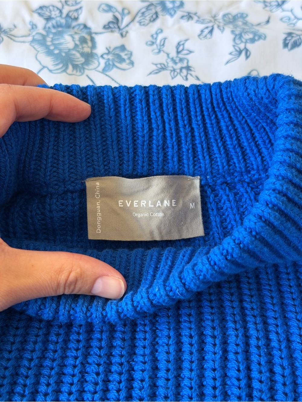 Everlane Organic Cotton Cropped Ribbed Crew Sweater - Picture 4 of 7